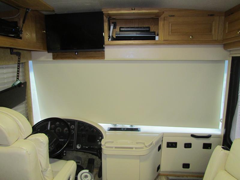 Top 3 Window Blinds and Shades for Houseboats and RV’s The